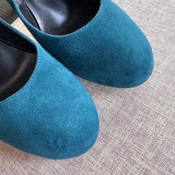 Tod's Blue Suede Platform Pumps w/ Rubber Pebbles Size 39.5/ US 9.5 - Picture 6 of 9